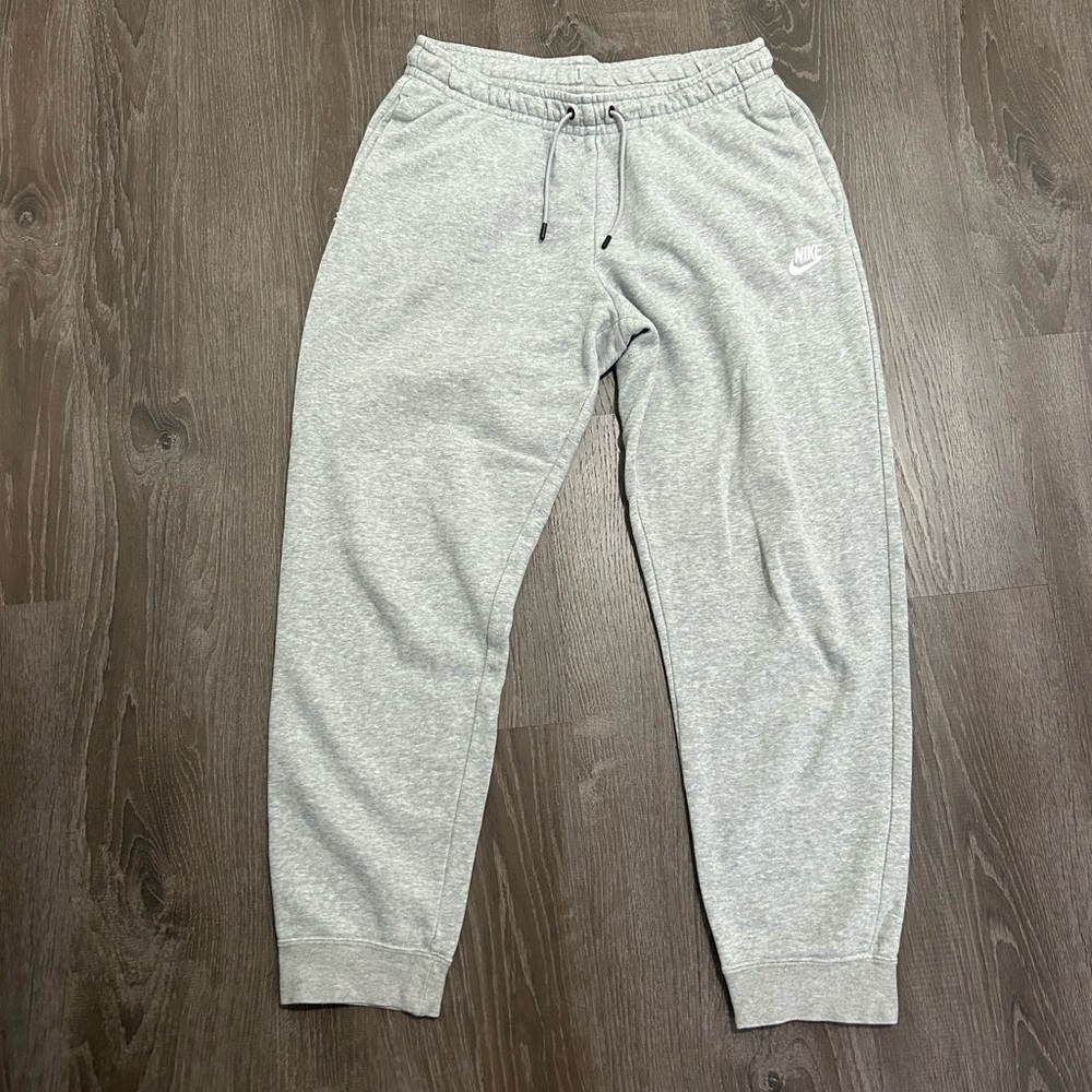 Nike joggers
